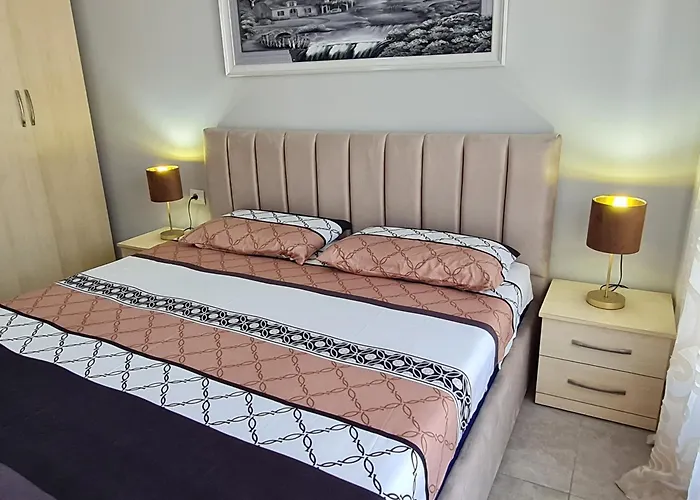 Gjiri I Lalzit Apartament