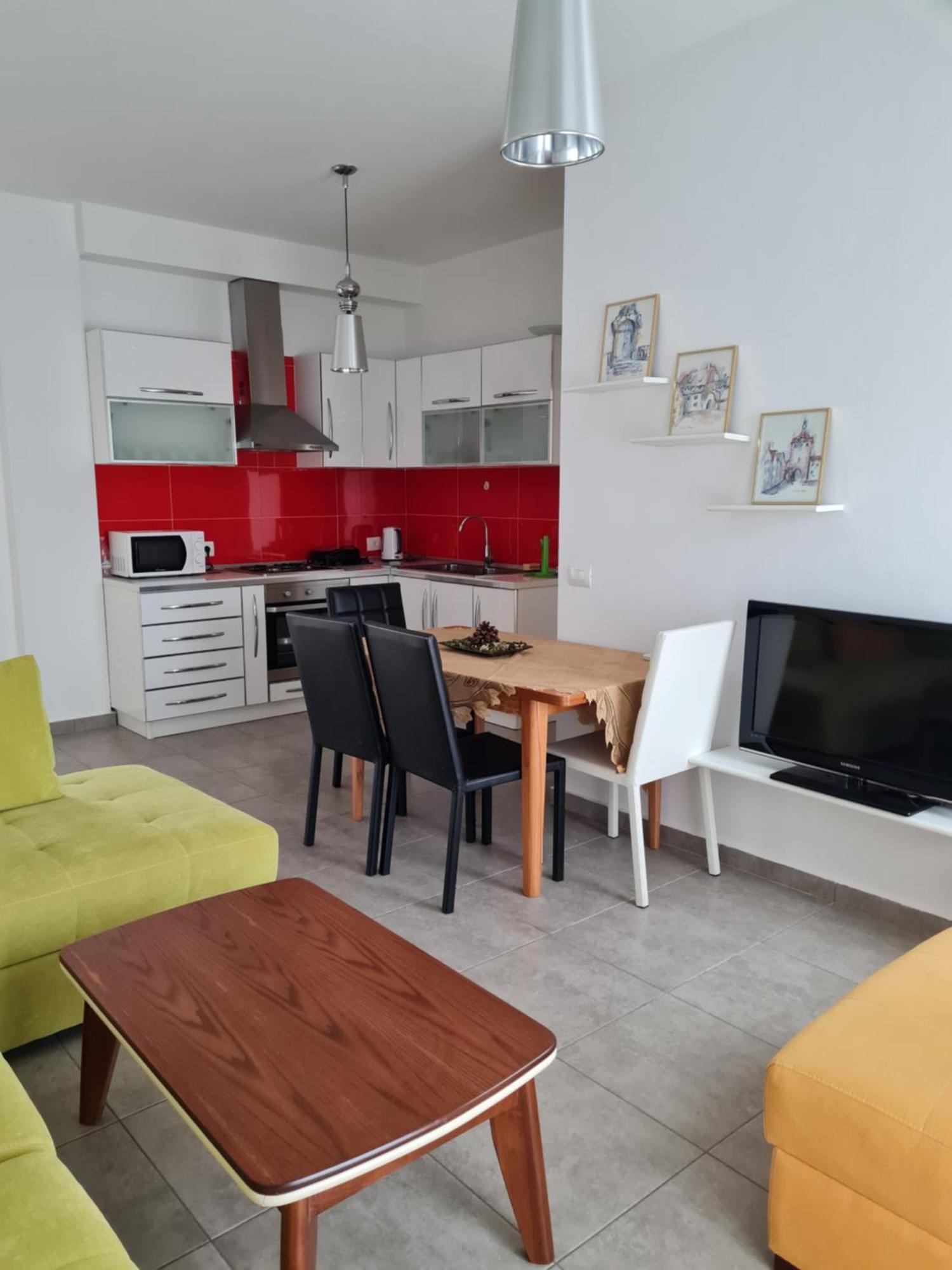 Apartment Gjiri I Lalzit *